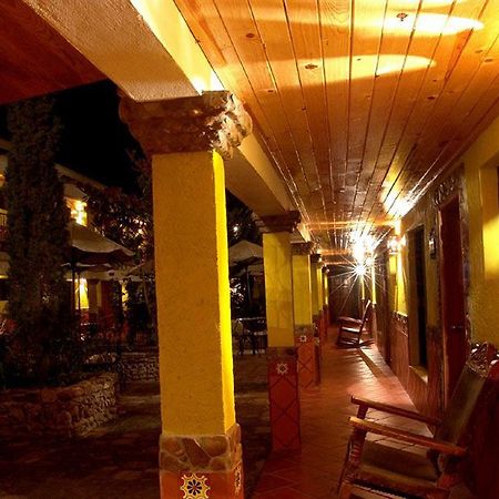 Plaza Mexicana Margarita'S Creel Exteriör bild
