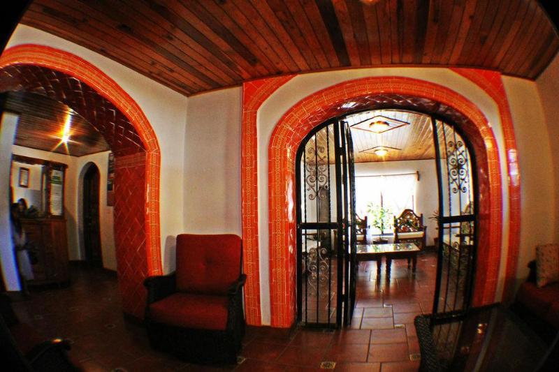 Plaza Mexicana Margarita'S Creel Exteriör bild